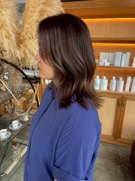 ユラギフロムユイマァル 水島店(YURAGI from YUIMARL) ３０代４０代５０代ミディアム脱白髪染め大人ハイライト