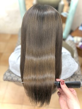 ヘアー デザイナーズ クルー ドルフィン(HAIR DESIGNERS CREW dolphin) 髪質改善トリートメント