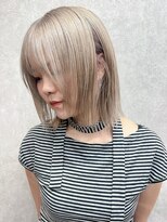ジゼル 梅田(GiseL)&nbsp;ホワイトベージュ×ボブ