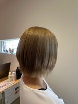 スリー(THREE)&nbsp;【透明感】アッシュグレージュボブ＋大人似合わせ