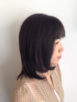 フェリシータ 緑地公園店(felicita) 外ハネを活かした黒髪&暗髪クラシカルストレートセミディ