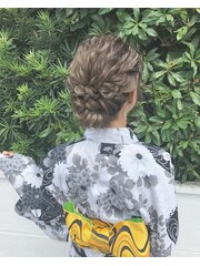 浴衣のヘアアレンジ ヘアセット ツイストアレンジ