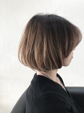 ライズエンドレスリミット(RiSE endless limit) アッシュベージュ ボブ