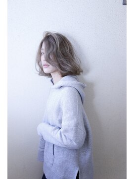 ヌーム 塚本店(NOOM) ３回ブリーチからのオンカラー