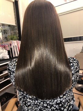 アコンプリッシュ 代官山 恵比寿(accomplish) クリスタルミネコラ