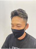フェードカット＆パーマ＆ブリーチハイライト