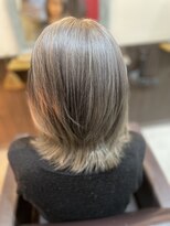 ヘア(hair)&nbsp;ミディアムレイヤー