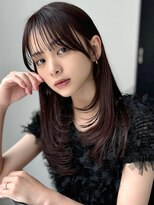 ネオリーブ クーロ(Neolive curro)&nbsp;レイヤーカットで叶えるワンカールで決まるフェイスレイヤー