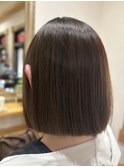 マットアッシュ系カラーボブ