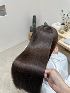 プリュイ(Pluie) 縮毛矯正天理/縮毛矯正名張/艶髪/美髪/美髪橋正