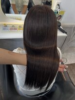 ラビス(Lovis) ミディアム/暗めカラー/デザインカラー/フェイスフレーミング