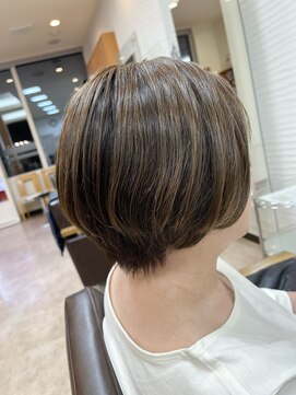 クール ヘアリズム 上田店(COOL Hair rhythm) 丸みショートボブ
