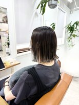シーバイトリコ 市川(SEA by tricot) ナチュラル艶感 切りっぱなしボブ