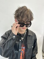 ulu. Men's Hair Salon ロックスタイルウルフ/ウルフパーマ/波巻きパーマ/サーフカール