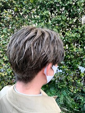 リコ(liko) 【liko 店長 須田】シルバーオリージュスパイラルパーマ風セット