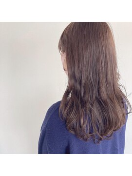 オーシー 四ツ井店(O'sea) くすみベージュ