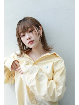 プレイ(Play) 肩上ミディボブ