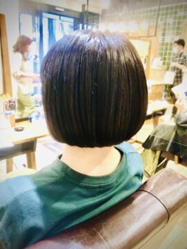 ヴァンクシー バイ ルナ(VANKCY by Luna) ミニボブ ナチュラル 前髪 大人ボブ ボブ 切りっぱなしボブ 登戸