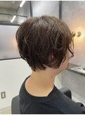 くせ毛を活かしてパーマ風カット♪
