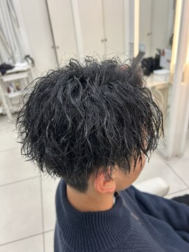 アッシュ 小岩店(Ash) センターパートツイストスパイラルパーマ刈り上げツイストパーマ