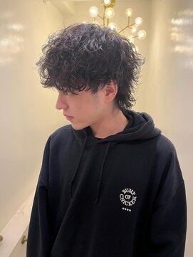 キイ ギンザ(k.e.y GINZA) 波巻きウルフパーマ