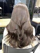 アリュウル 表参道 青山(Allure) 艶と透明感!明るめミルクベージュ×レイヤーカット◎【KAKO】