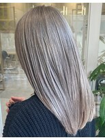 スピンヘア SOCOLA塚口店(Spin hair) ホワイトベージュ