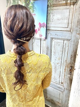 ココロヘアー ウィル 半田山店(Cocolo hair Will) 大人の編みおろしアレンジ