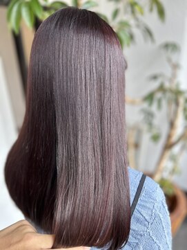 アーク(ARK from INFINI) 上品な大人ボルドールビーカラー