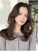 くびれレイヤーカット/ミディアムヘア/前髪長め/30代/40代/50代