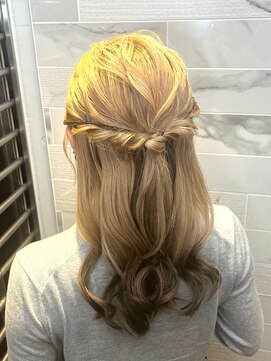 カインド 南青山(hair&make up KIND) 王道!清楚ハーフアップ