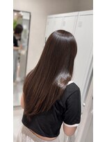 ハイパー(HYPER)&nbsp;髪質改善ストレートで、毎日3分で外出できる髪に