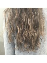 アライブ ハラジュク(ALIVE harajuku)&nbsp;シースルハイライト★透けるミルクティーアッシュハイライト★