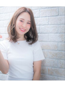 ソア 武蔵小杉(SOAR) 無造作黒髪伸ばしかけラフヴェールウェーブの小顔フェザーロング