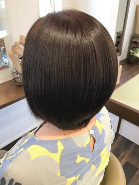 美容室 トワモワ うる艶髪♪まとまりあるボブスタイル