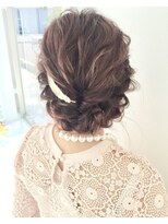 ヒーリングヘア レビ(healinghair lebe)&nbsp;【lebe/賀来】ヘアアレンジ　結婚式パーティお呼ばれヘア