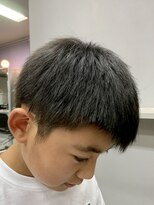 ヘアーフォーカス&nbsp;前髪アシメ小学生カット