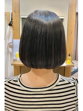 シキ(C key) ボブ