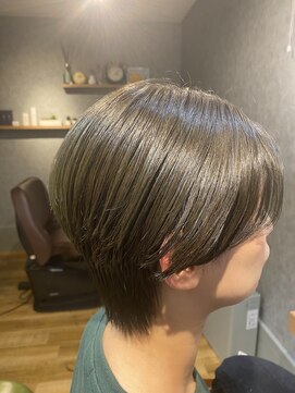 カピリナ(Ka Pilina) 襟元スッキリショート