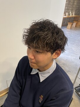 ニアウ 伊勢崎連取店(Niau) メンズマッシュツイストスパイラルパーマ