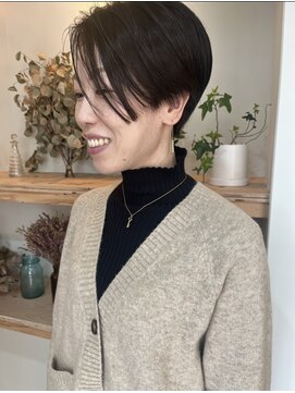 アミ(ami) 前下がりショート