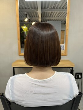 プールサイド(poolside) 360°綺麗すぎるボブ♪