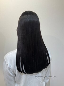 クク(coucou) ツヤ髪カラー