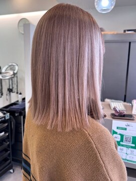 シエスタ(SIESTA) くすみピンク　ペールカラー　ブリーチカラー　ミディアム