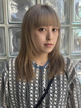 フェイス 石川町 (FACE) 透け感グレージュでつくる、大人ミルクティーベージュ/レイヤー