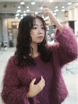 ドゥーア 代官山(Door)の写真/【ゆるふわも大人カールも◎】トリートメント配合の薬剤でダメージレスに。毎朝ラクなパーマスタイルに♪