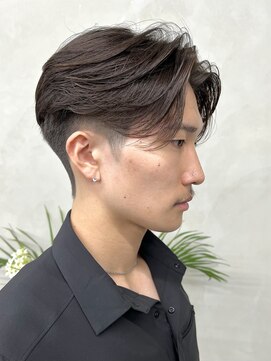 ニコ トウキョウ 渋谷(nico TOKYO) 刈り上げセンターパートテーパーフェードカットニュアンスパーマ