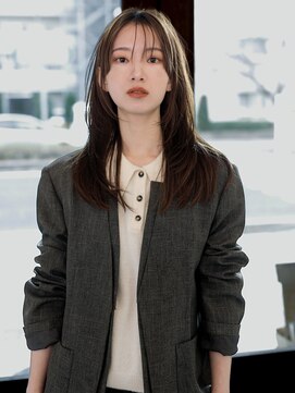 アトリエ ポルト(atelier porto) 顔周りレイヤー/ セミロング