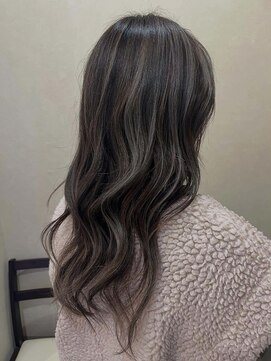 ヘアデザインフルーヴ(hair design fleuve) コントラストハイライト