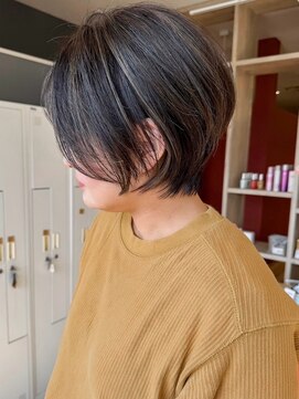 アンドファインヘアービューティー(AND FINE hair beauty) 大人ショートボブ